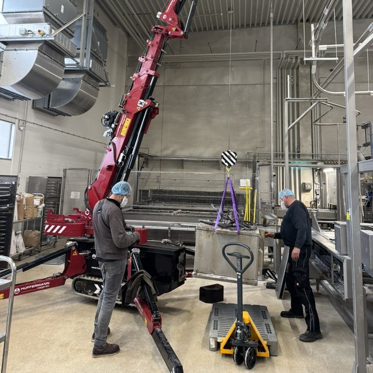 Maschinenumzug Omega Mounting