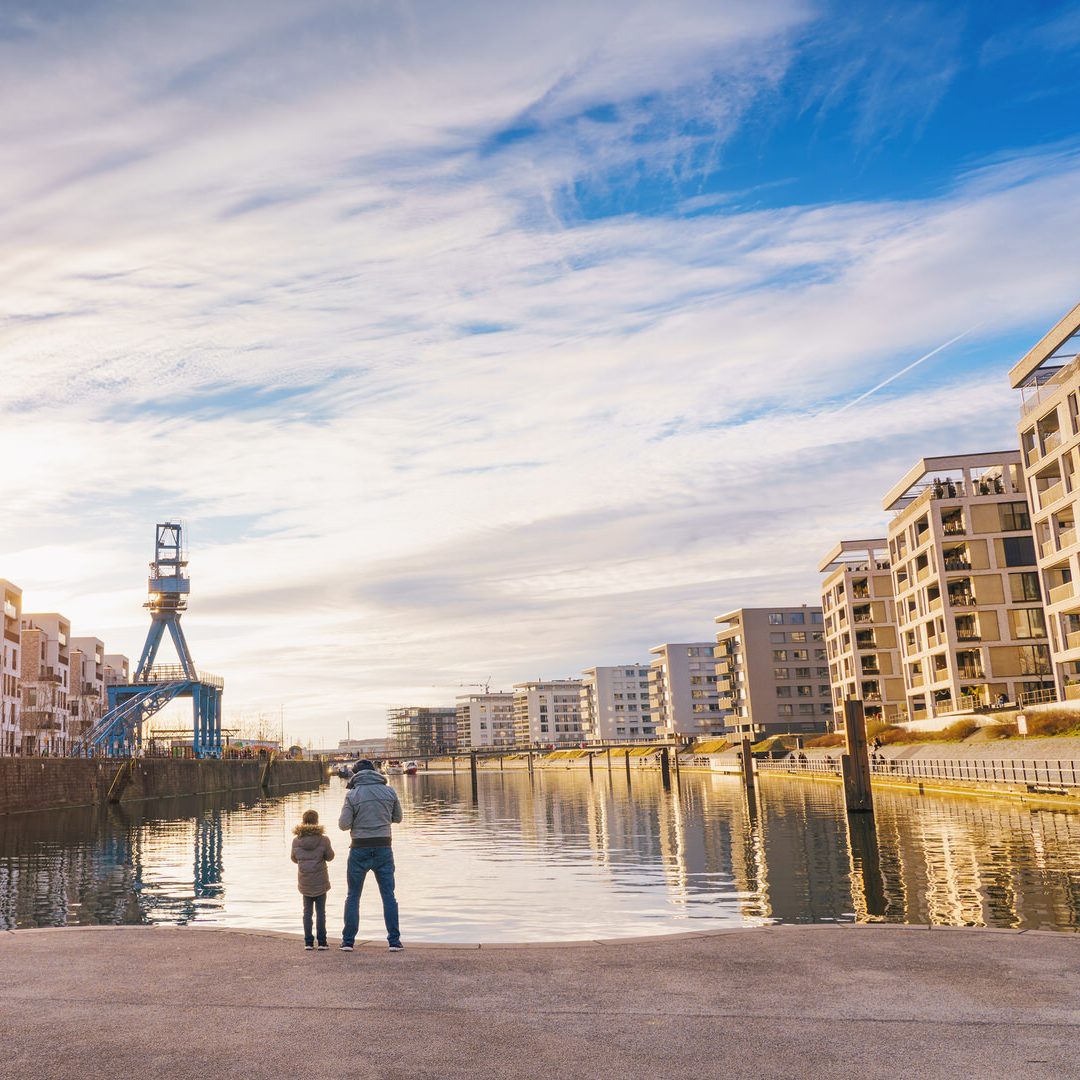 Industriemontage Offenbach Omega Mounting